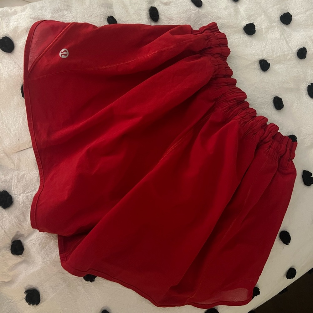 LULU LEMON SHORTS